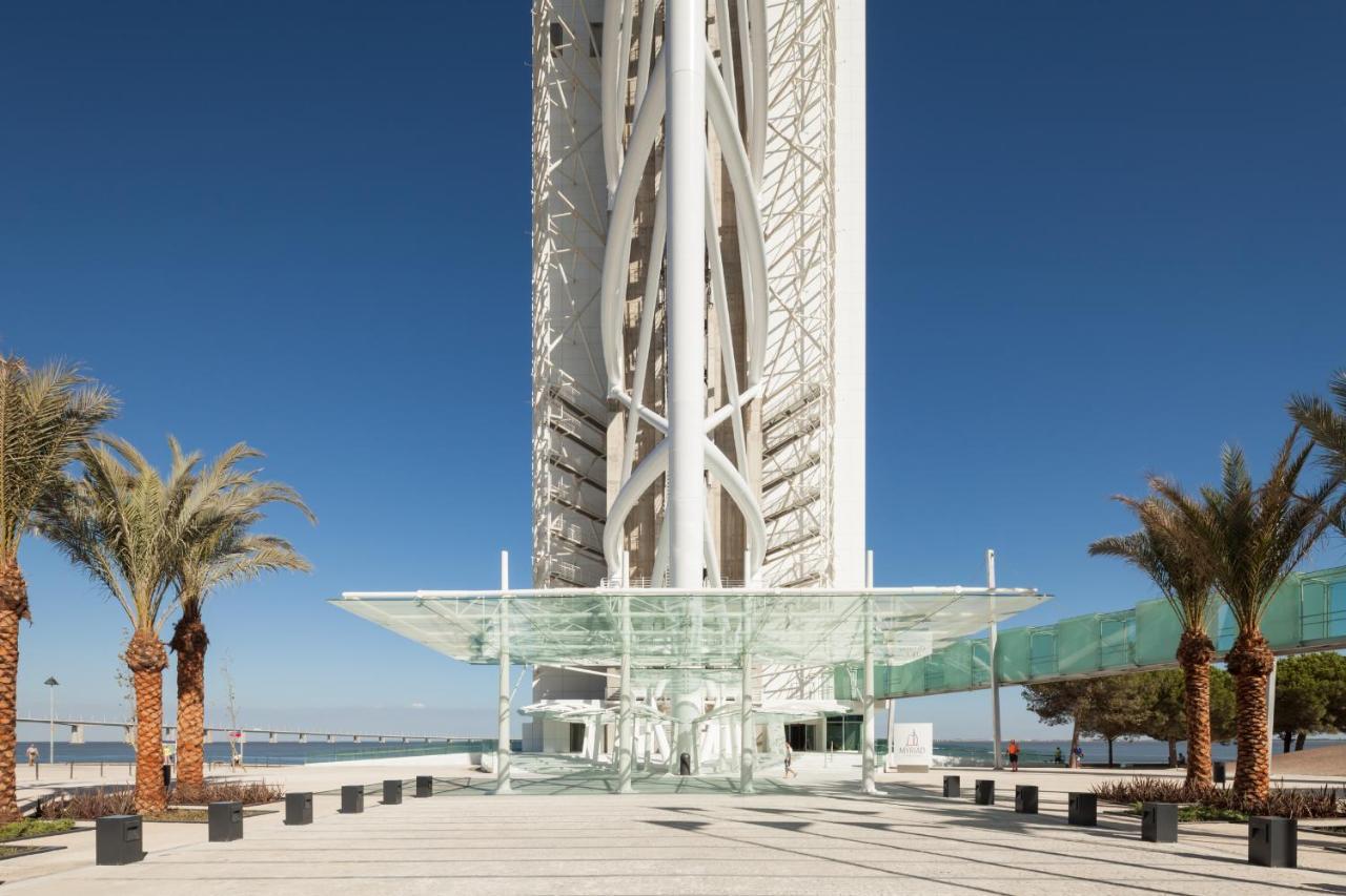 米瑞亚德sana酒店 Lisboa 外观 照片 The tower's base