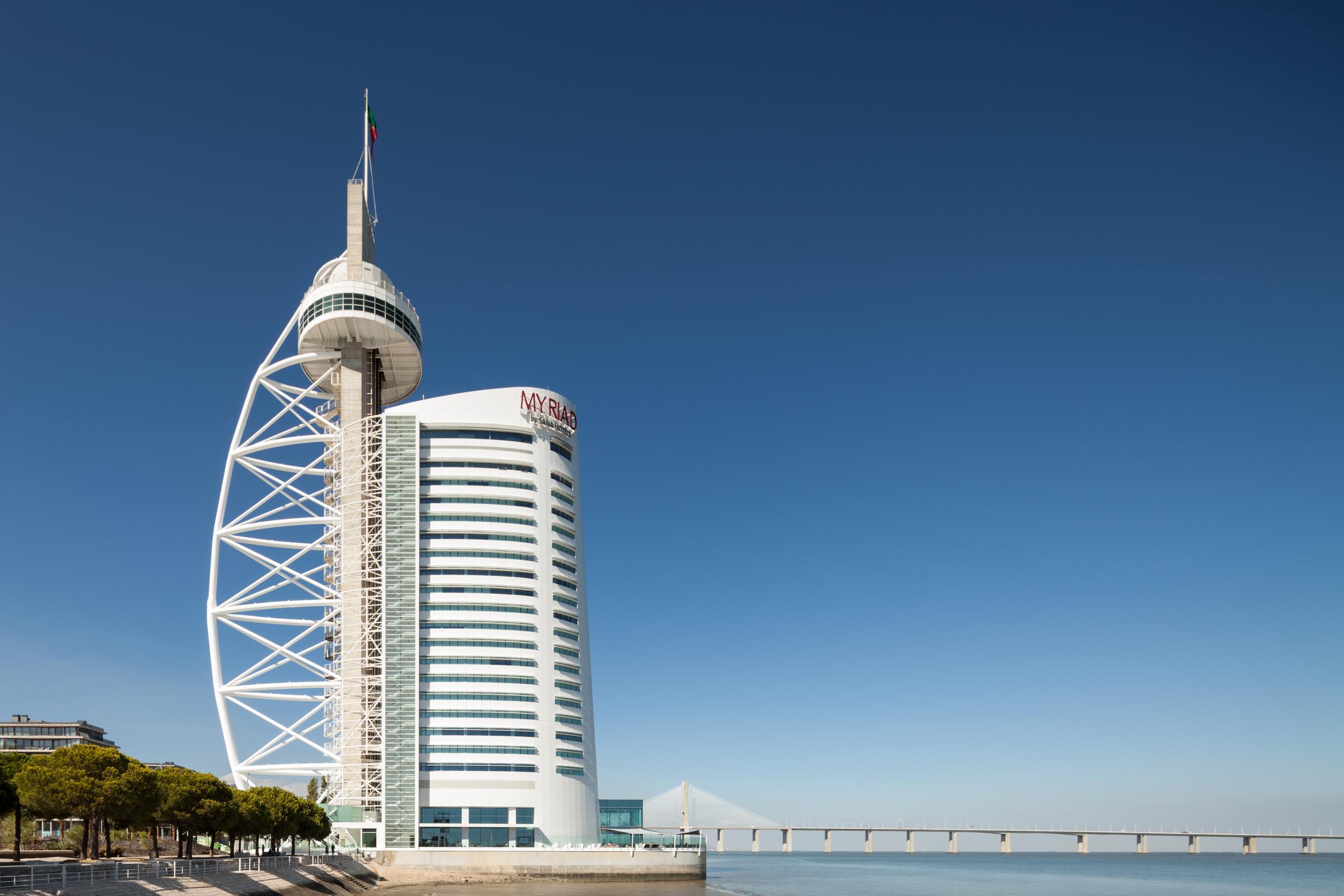 米瑞亚德sana酒店 Lisboa 外观 照片 The Vasco da Gama Tower, Lisbon, Portugal