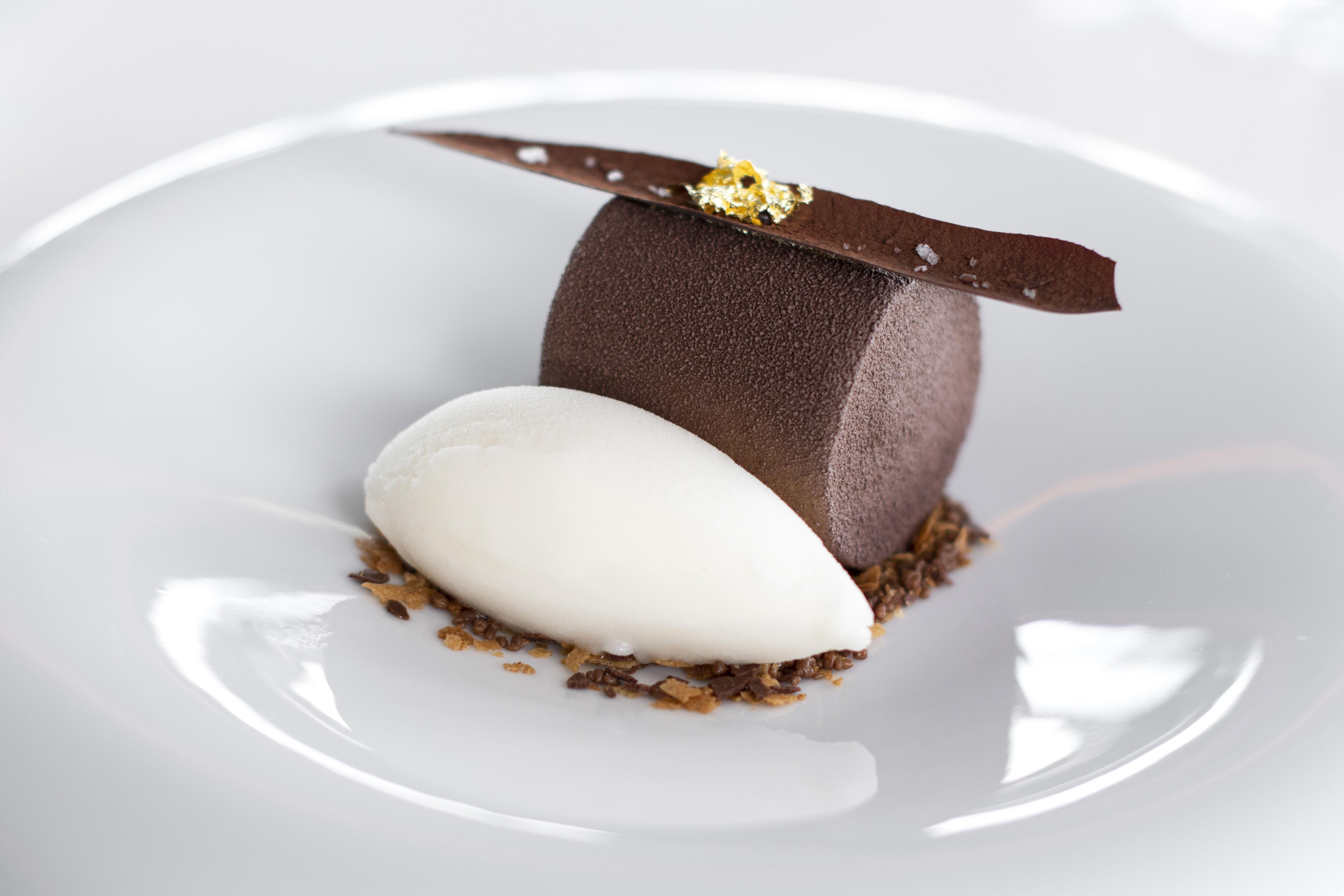 米瑞亚德sana酒店 Lisboa 外观 照片 A chocolate dessert